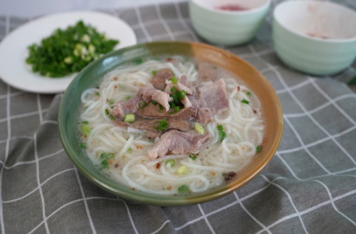 万年原味汤粉王培训